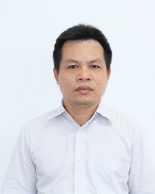 Ông Hoàng Văn Nam