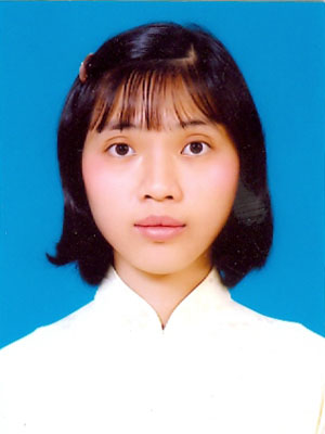 Bà: Lâm Huỳnh Kim Thu